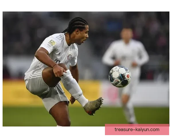 格纳布里与萨内本赛季表现对比：状态回暖与持续提升